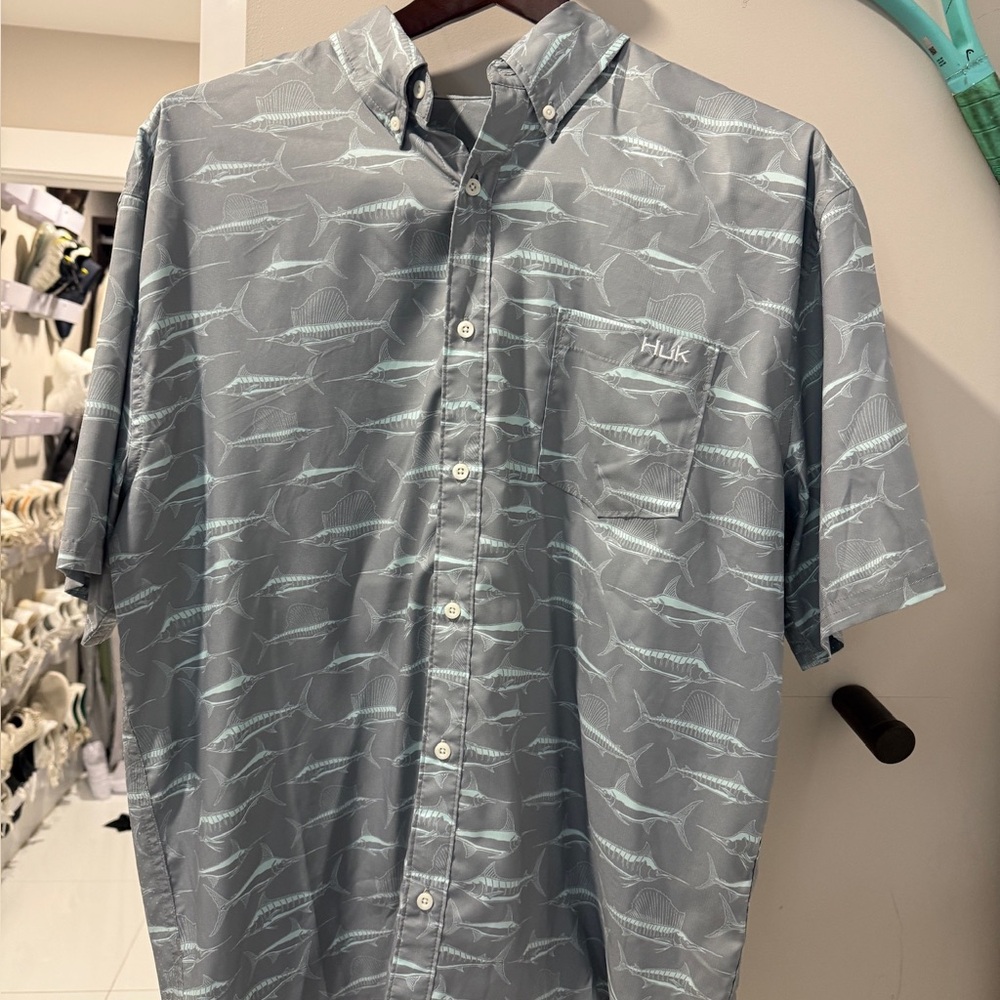 Huk Men's Casual Gray Button Down Shirt XL